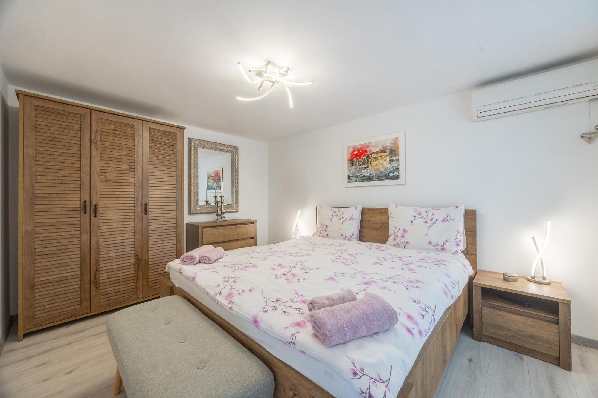 בול Apartments And Rooms Lea מראה חיצוני תמונה