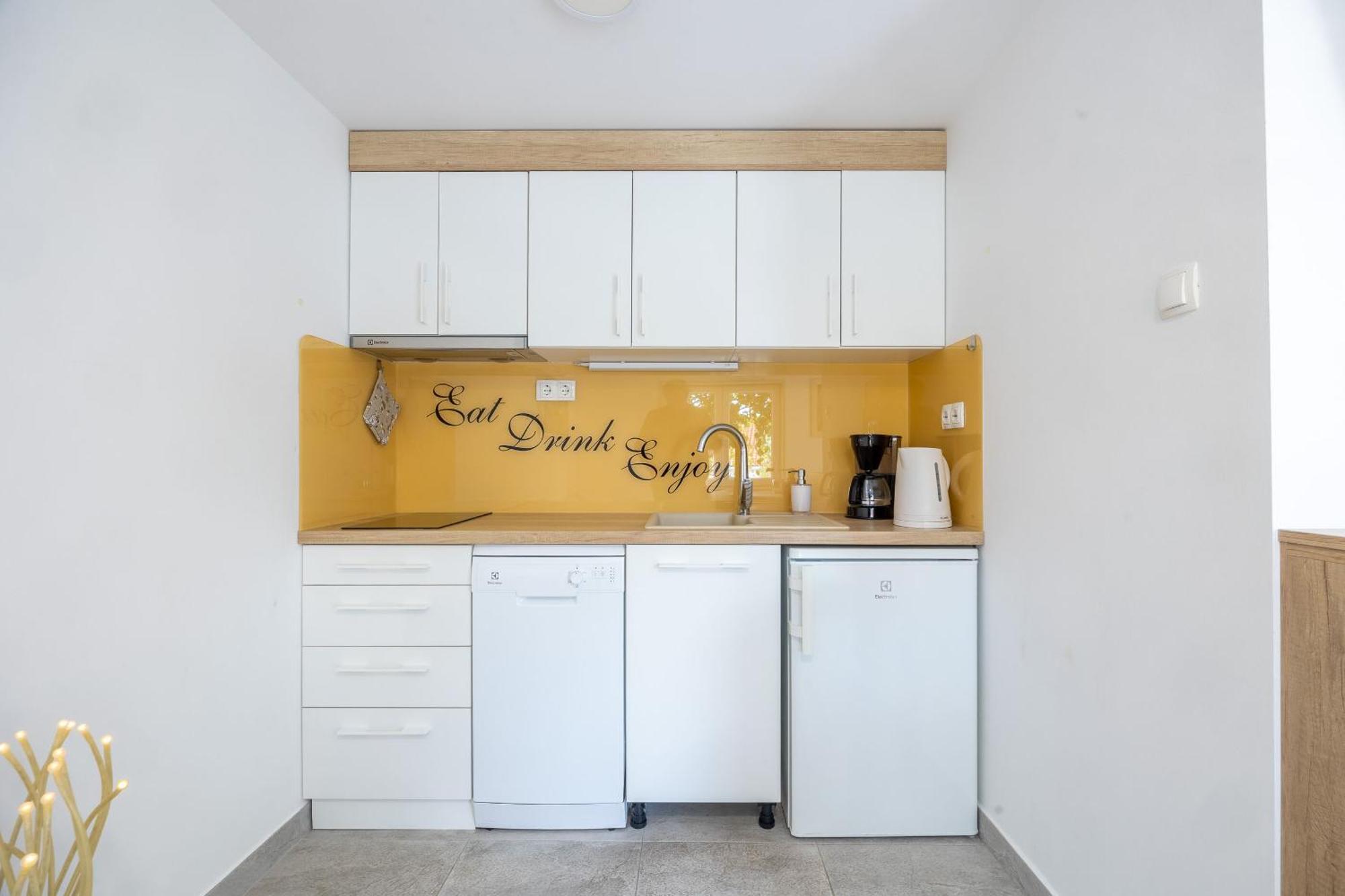 בול Apartments And Rooms Lea מראה חיצוני תמונה