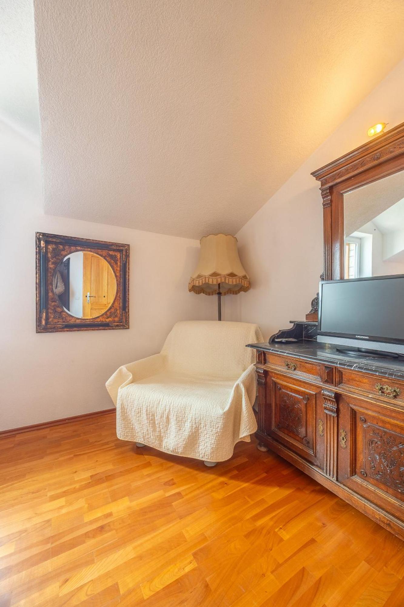 בול Apartments And Rooms Lea מראה חיצוני תמונה