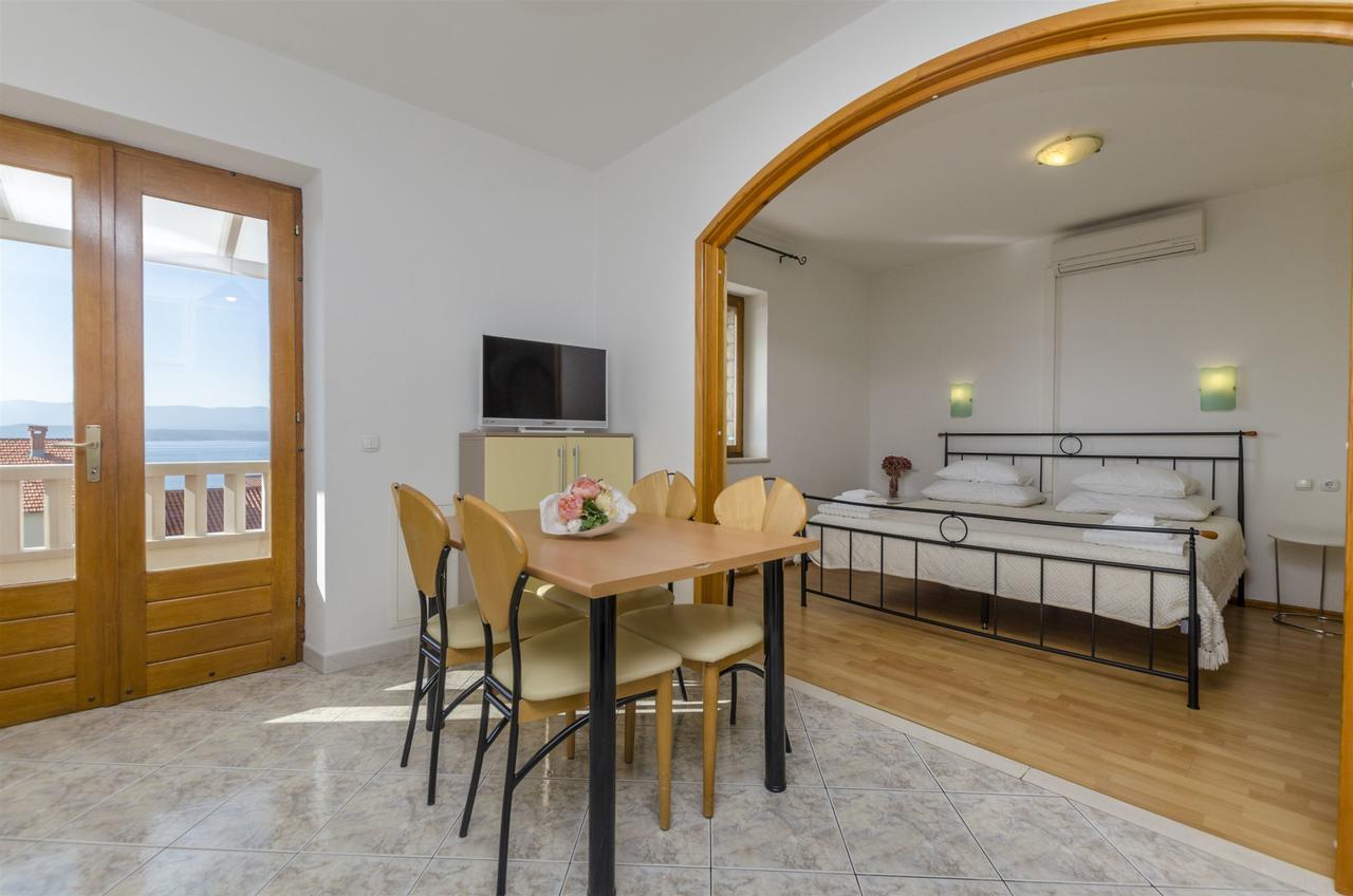 בול Apartments And Rooms Lea מראה חיצוני תמונה