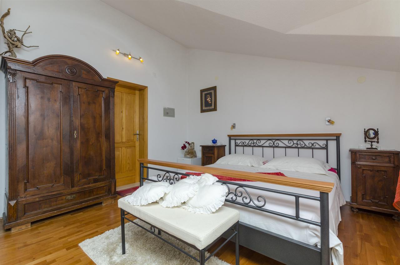 בול Apartments And Rooms Lea מראה חיצוני תמונה