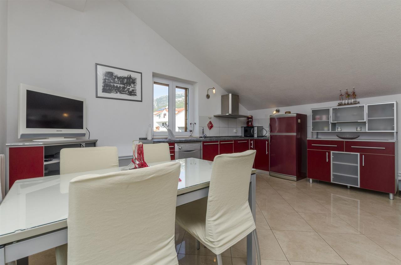 בול Apartments And Rooms Lea מראה חיצוני תמונה