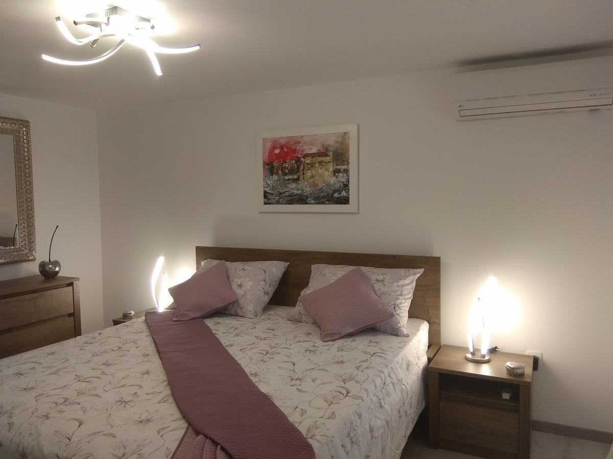 בול Apartments And Rooms Lea מראה חיצוני תמונה