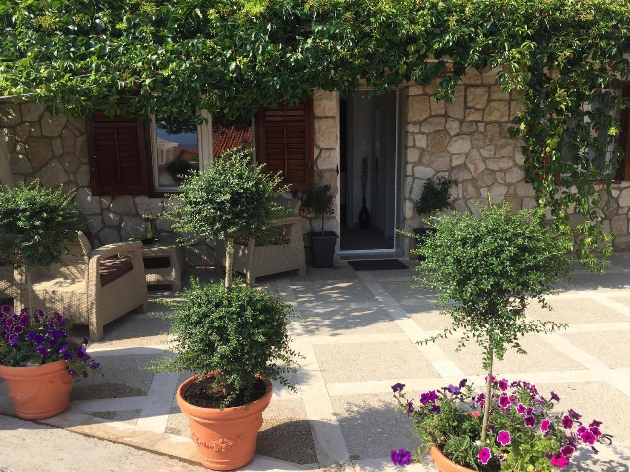 בול Apartments And Rooms Lea מראה חיצוני תמונה