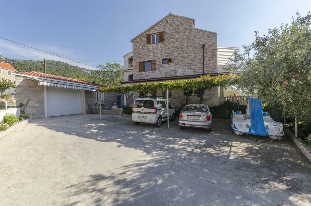 בול Apartments And Rooms Lea מראה חיצוני תמונה